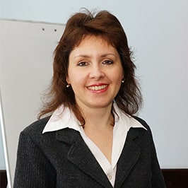 Yuliia Bartashevska - Head