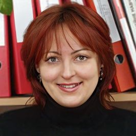 Ірина Заярна - Доцент